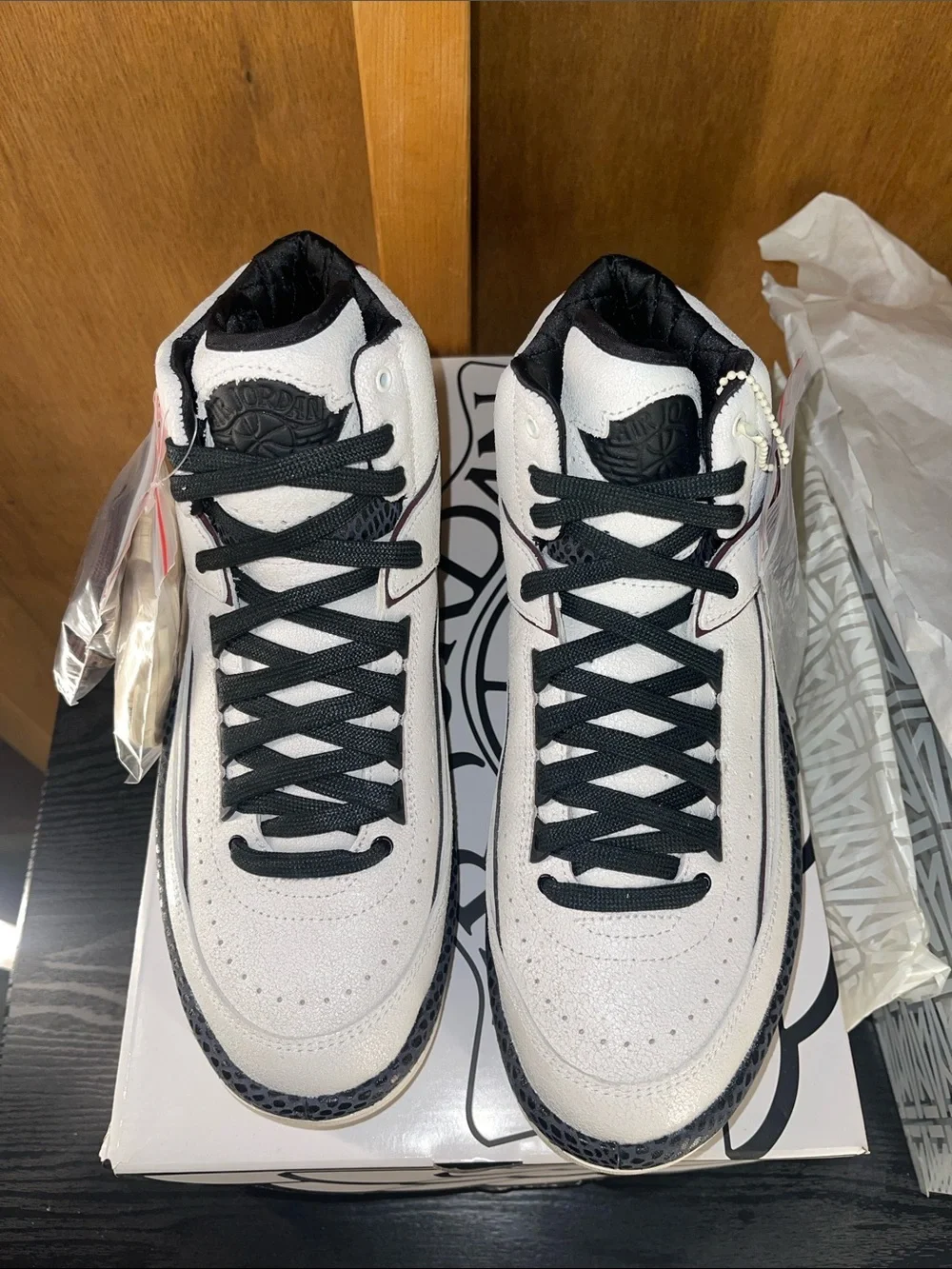 Jordan Retro 2  A Ma Maniere Men Sz 9.5